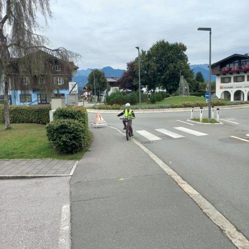 Erste Radfahrübung der 4. Stufe 